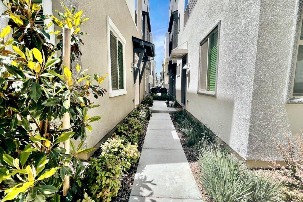 Mills Sacramento Townhouse Near Downtown Villa Exterior photo